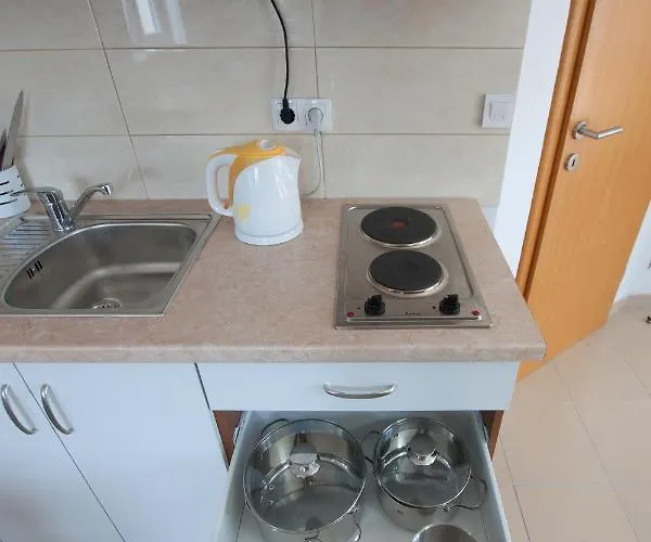 Trio 아파트 스리마