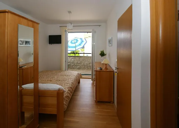 Trio Appartamento Srima